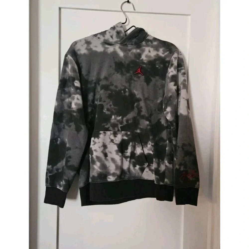 Nike Jordan Essentials‎ Smoke Dye Pullover Hoodie Youth Size XL